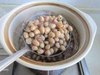 下酒菜凉拌花生米做法图解4)