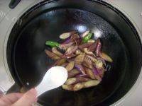 香喷喷的炒茄子