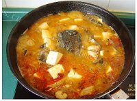 家常菜鲶鱼炖豆腐做法图解10)