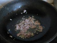 自制四季豆炒肉做法图解5)