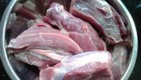 卤香牛肉做法图解1)