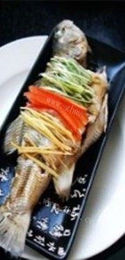 鲜美筋道葱油鲈鱼