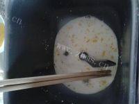 诱人的肉松小餐包做法图解2)