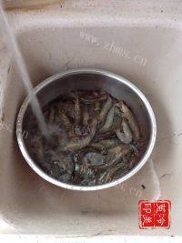 美味的清水虾做法图解1)