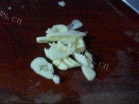 很有食欲的酸豆角肉沫做法图解4)