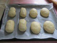 简单版葡萄干面包的做法图解九
