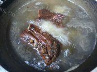 家常菜青椒炒腊肉做法图解3)