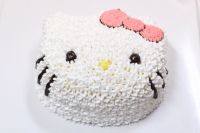 自制Kitty蛋糕