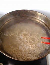 自己做的茄子打卤面做法图解3)