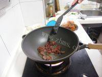 味道不错的肉末茄子做法图解12)