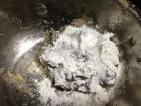 手打鲅鱼鱼丸做法图解6)