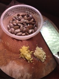美味的爆炒花蛤做法图解2)