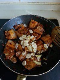 有特色的川味回锅肉做法图解7)