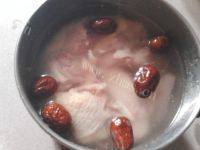 很有食欲的玉米鸡汤做法图解4)