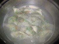 自己做的猪肉韭菜馄饨做法图解13)