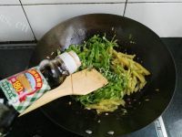 家常菜青椒榨菜肉丝做法图解6)