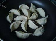 冰花煎饺做法图解12)