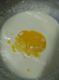 自制日式轻乳酪蛋糕做法图解3)