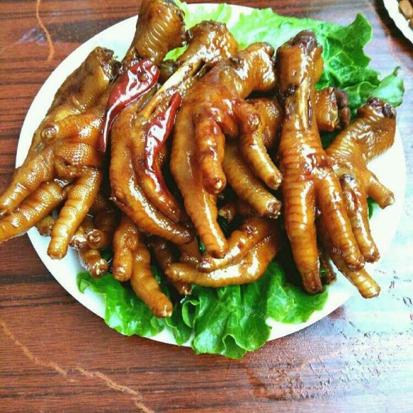助消化的红焖鸡爪