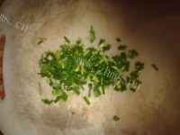 好喝的葱香豆腐鱼汤做法图解3)