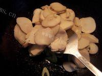 杏鲍菇炒肉（家庭版）的做法图解九