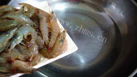 美味的白灼海虾做法图解2)