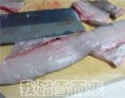 美味的汆沙鱼片做法图解1)