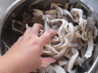 简单版炸蘑菇做法图解3)