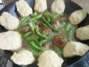 排骨炖豆角做法图解11)
