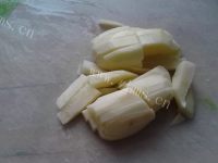 好吃不腻的土豆炖白菜做法图解2)