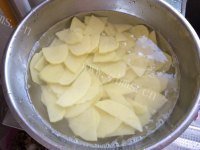 唇齿留香的炒土豆片做法图解1)