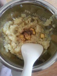 美味的芝香土豆泥做法图解6)
