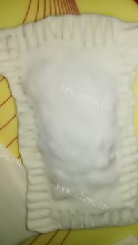 美味的菠萝派做法图解6)
