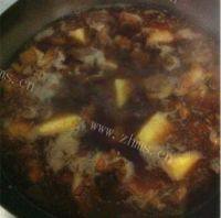 家常菜土豆炖肉做法图解8)