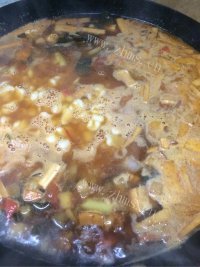 美味什锦烩麻食做法图解11)
