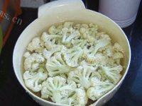 家常菜有机花菜炒肉片做法图解2)