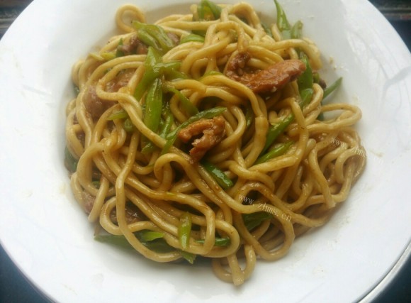 美味的豆角焖面
