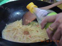 「DIY美食」酸辣土豆丝做法图解8)