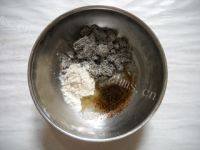 椒盐核桃花生面包做法图解7)