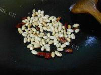 味道香醇的麻辣花生