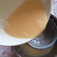 美味的海参蒸蛋做法图解3)