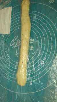 美味好吃的炸芝麻油果子做法图解9)