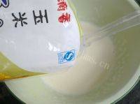 冰爽的香草冰淇淋做法图解7)