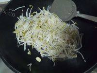 极致的素炒绿豆芽做法图解6)