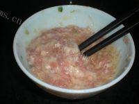 口感好的鸡蛋肉饼做法图解3)