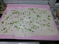 葱油饼做法图解3)