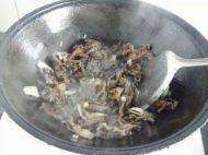 「健康美食」蘑菇炒肉做法图解7)