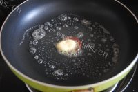 美味的黑椒牛扒做法图解3)
