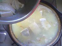自制鲫鱼豆腐汤做法图解7)