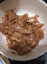 美味的农家小炒肉做法图解5)